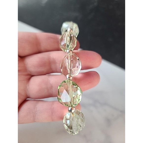 Vintage Green And Clear Beaded Stretchy Plastic Bracelet - Picture 7 of 10